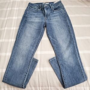 Levis 721 high rise skinny jeans in Dark blue